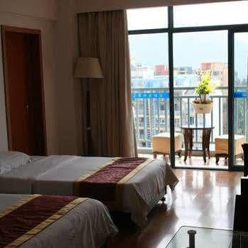 Green Bamboo Hotel Kujlin Kültér fotó